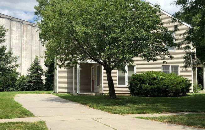 Amazing Townhome at a great price!