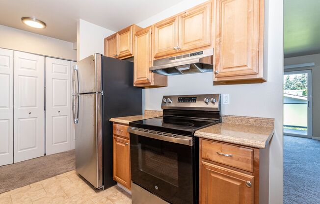 2 beds, 1.5 baths, 1,080 sqft, $2,495, Unit B101