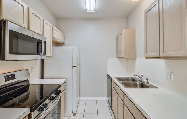 2 beds, 2 baths, $1,395