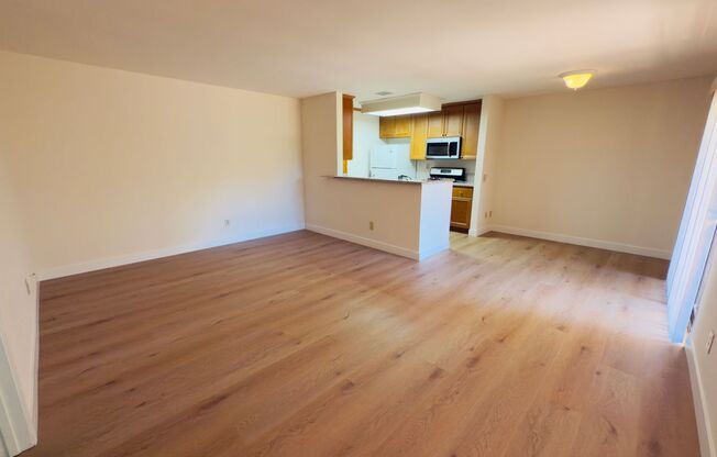 Charming 1 Bedroom Condo in Stoney Brook