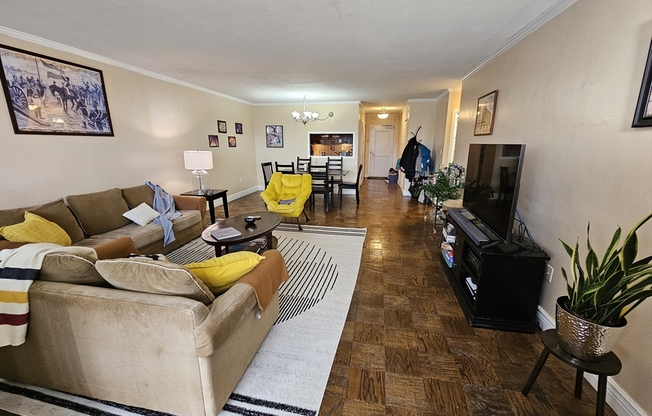 1 bed, 1 bath, 833 sqft, $3,150, Unit 5A