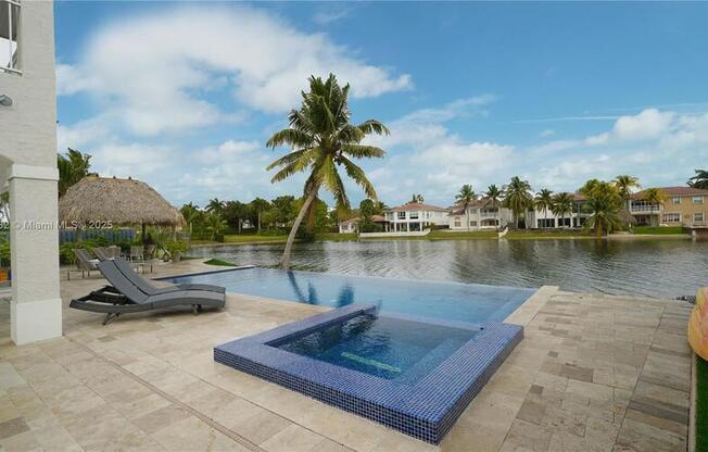 7031 NW 113 CT