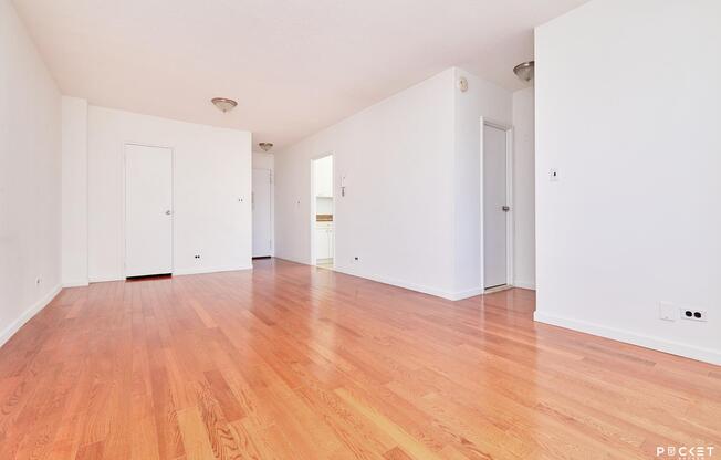 1 bed, 1 bath, 572 sqft, $4,400, Unit 21-A