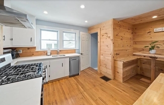 23 LEONARD RD