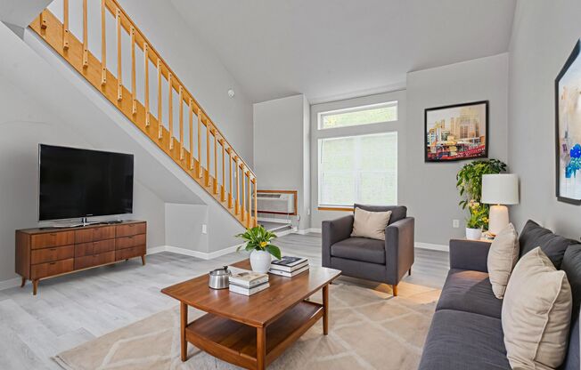 1 bed, 1 bath, 650 sqft, $1,299, Unit 1602 - 407