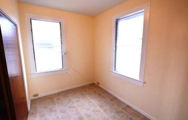Liliha 3 bed/1 bath Cottage