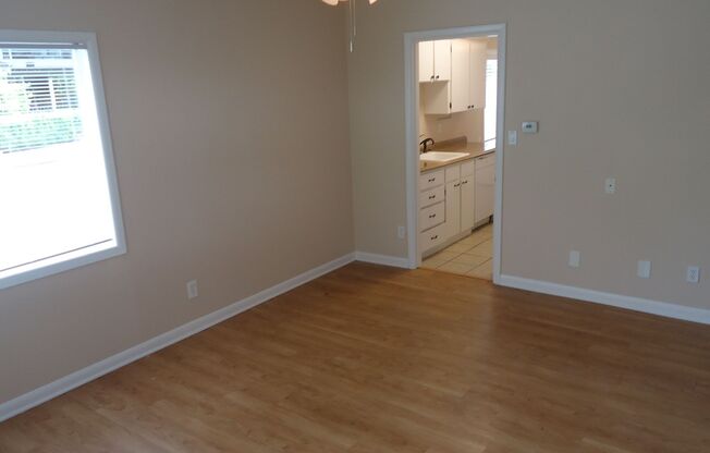 3930-3950 SE Francis