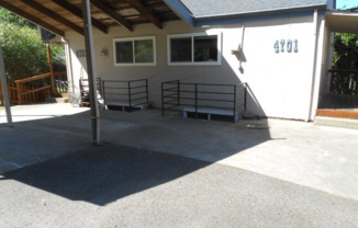 4703 SW MARTHA ST