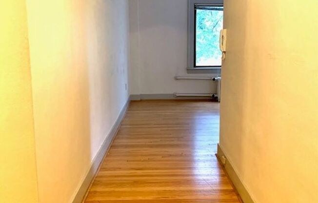 Gresham Apartments