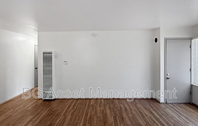 3600 DIMOND AVE