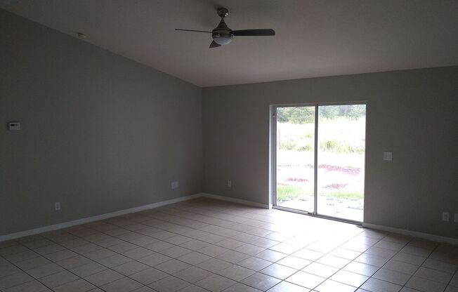 3 beds, 2 baths, $2,200