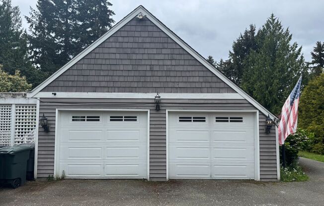 Charming Bellevue Craftsman on Spacious Lot – 4 Bed + Bonus Rooms