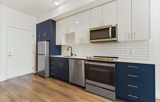 1 bed, 1 bath, 385 sqft, $1,795, Unit 303