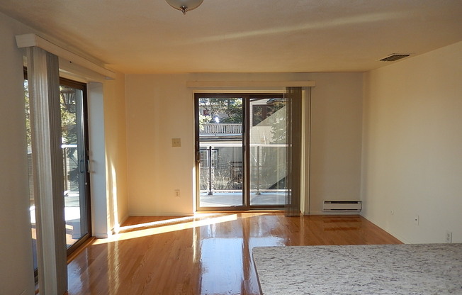 425 Broadway