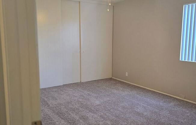 2 beds, 1 bath, 845 sqft, $2,475, Unit 118