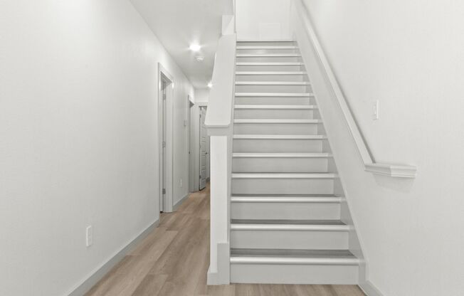 ** MOVE IN SUMMER 6/22/2028 ** 4 Bedroom 4.5 Bathroom Very Short walk to TCU campus