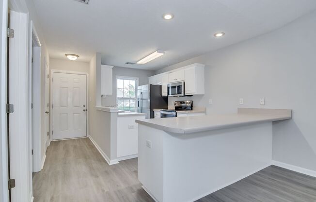 Updated 2 Bedroom 2 Bath Townhouse in Evans
