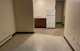 1 bed, 1 bath, 600 sqft, $1,036, Unit Unit 3