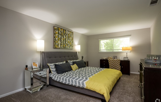 Spalding Bridge | Sandy Springs, GA | Bedroom