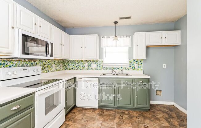 3321 HUNTING WOOD CT