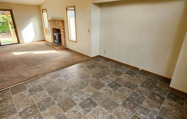 Single Level Home, Attached Garage and Fenced Yard ~ Summer Breeze 1097