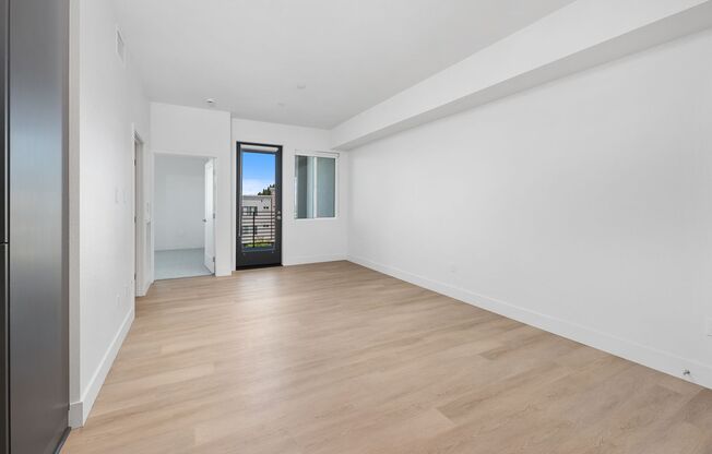 1 bed, 1 bath, 629 sqft, $2,600, Unit 301