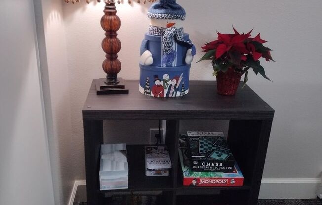 1 bed, 1 bath, 677 sqft, $1,400, Unit 117
