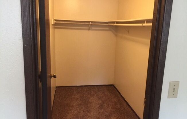 1 bed, 1 bath, $1,095, Unit #5