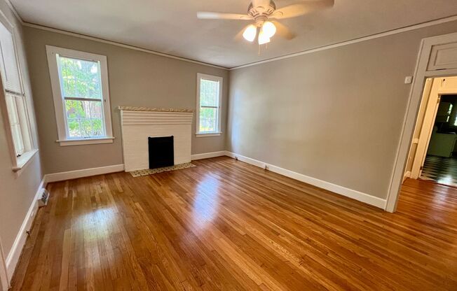 1501 FAIRVIEW DR