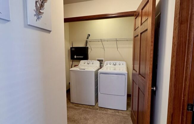 1 bed, 1 bath, 747 sqft, $2,270, Unit 37RMA2