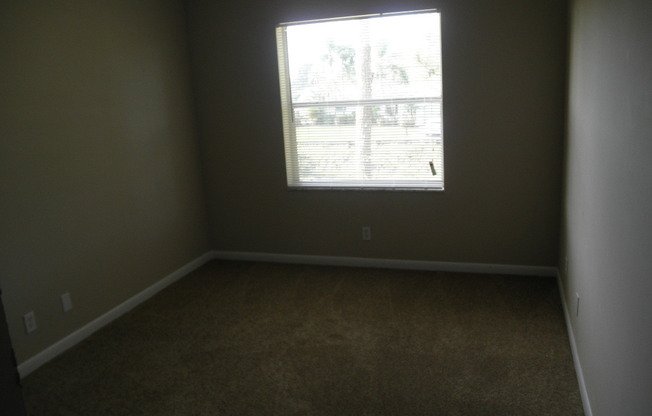 3 beds, 2 baths, $2,000