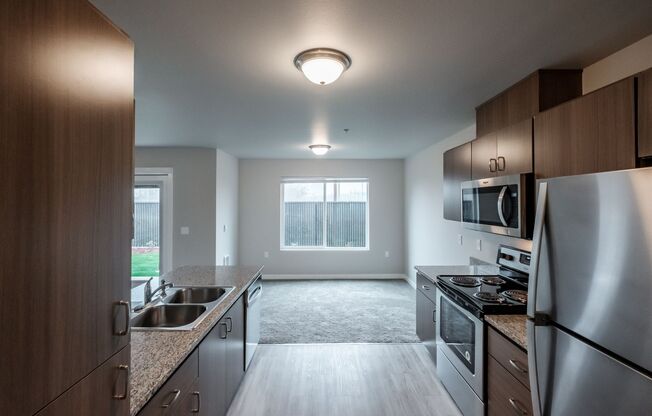 2 beds, 2 baths, 952 sqft, $1,695, Unit 230-304