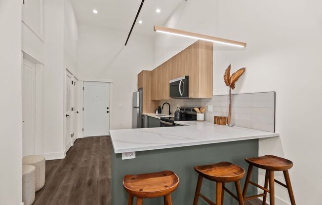 1 bed, 1 bath, 649 sqft, $2,699, Unit 408