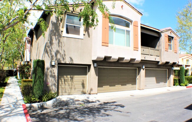 2 beds, 2 baths, $2,250