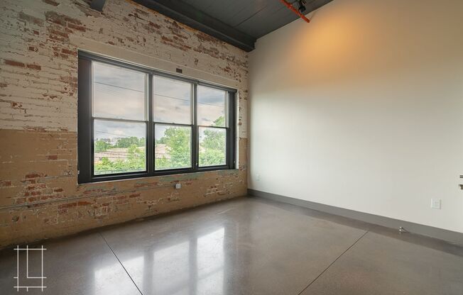 1 bed, 1 bath, $1,895, Unit 727 N. 4th St. Apt. 205