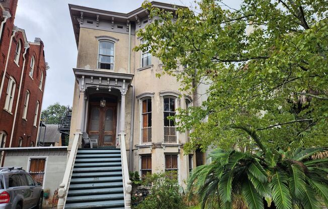 316 East Gaston Street