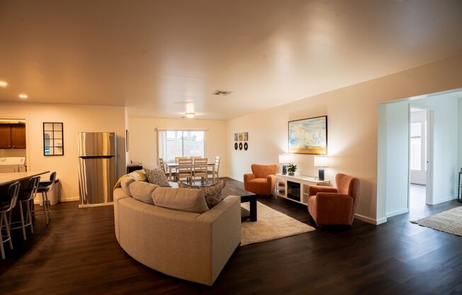 1720 East Hermosa Drive