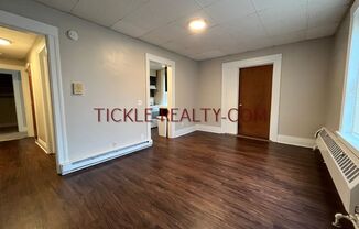 1 bed, 1 bath, 700 sqft, $925, Unit 5