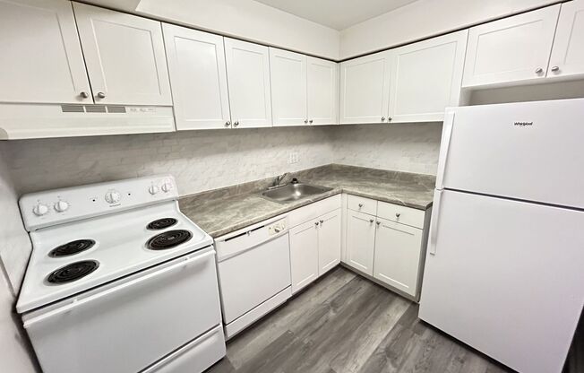 1 bed, 1 bath, 750 sqft, $1,389, Unit H022