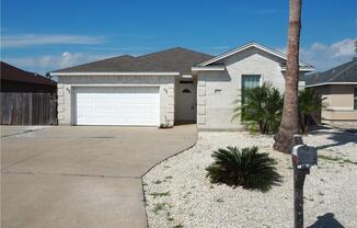 13846 LONGBOAT DR