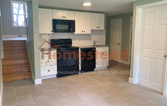 3 beds, 1.5 baths, $1,875