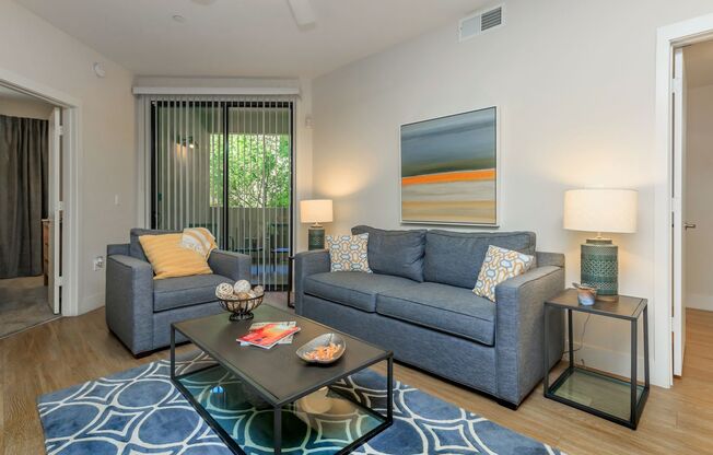 2 beds, 2 baths, 1,038 sqft, $1,920, Unit 2041