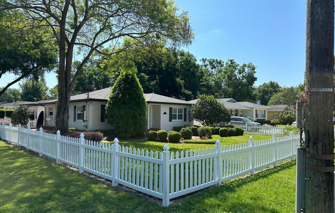 Charming 3 Bed 2 Bath home in the heart of Winter Park