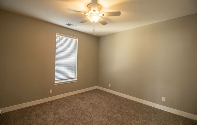 2 beds, 2.5 baths, 1,200 sqft, $2,300, Unit 500 South St Apt 513