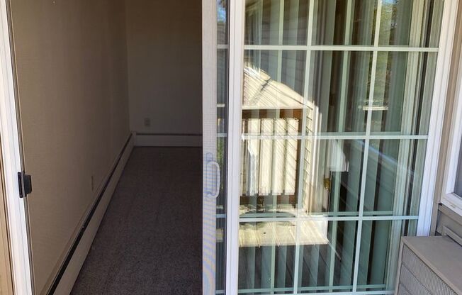 1 bed, 1 bath, 680 sqft, $1,039, Unit 7924 - 6