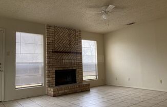 3 beds, 2 baths, $1,395, Unit # GRANT