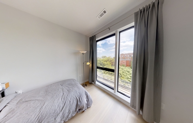 3 beds, 2 baths, 1,087 sqft, $6,000, Unit 329