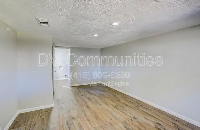 717 E REPUBLIC AVE