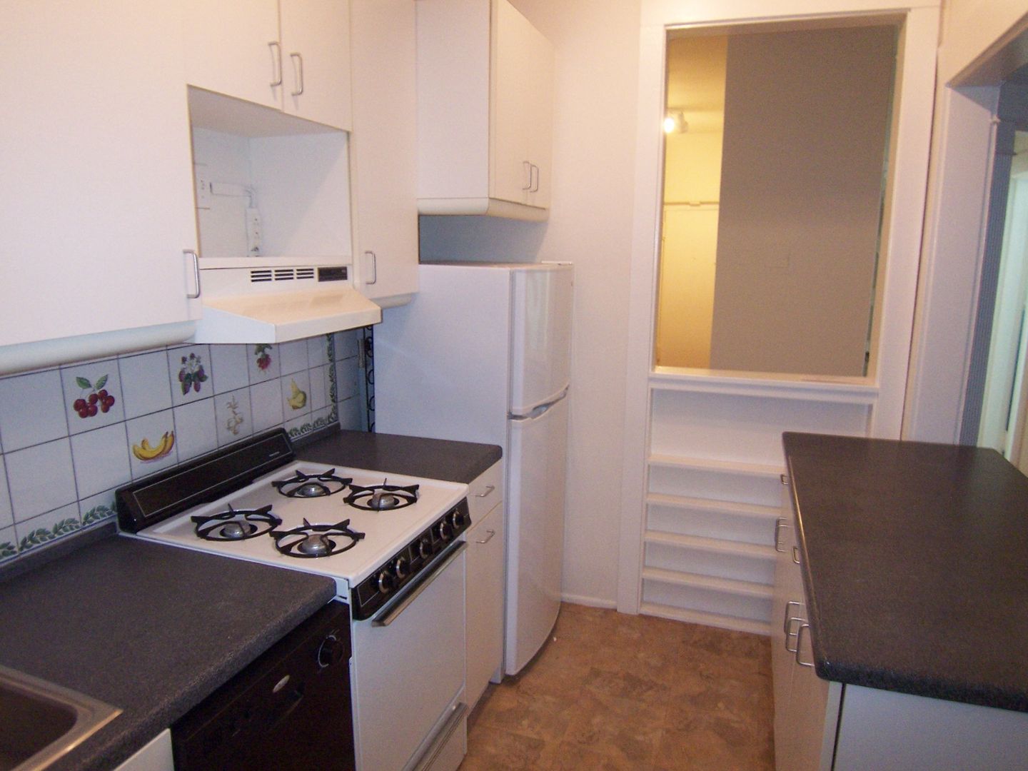Centrally Located 1BR/1BA in Dupont Circle with Cozy Patio