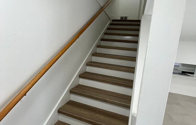 2 beds, 1.5 baths, 1,050 sqft, $1,349, Unit #50